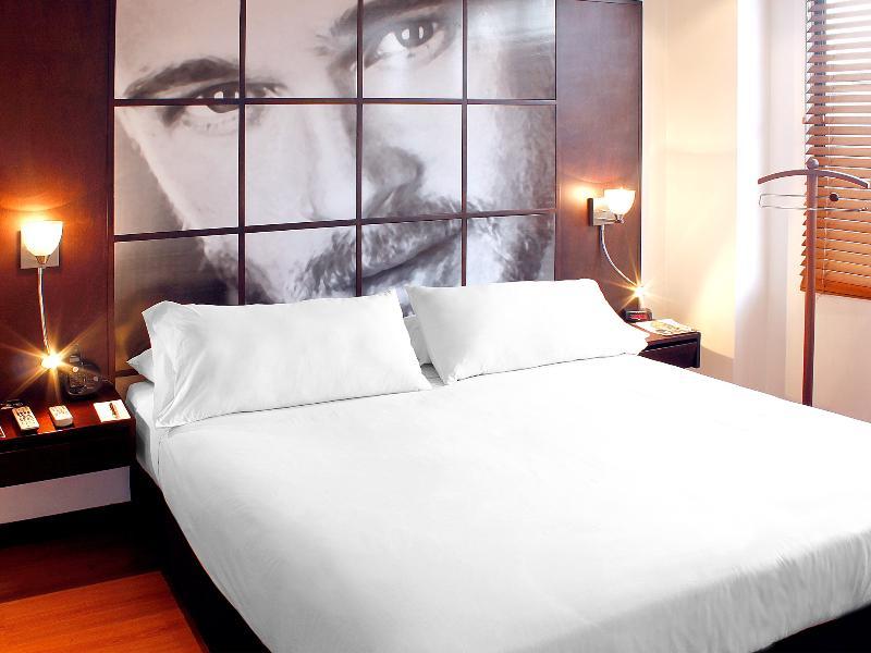 Hotel Celebrities Suites ボゴタ エクステリア 写真